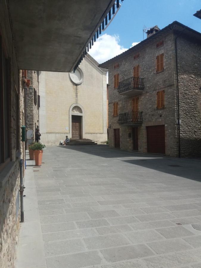 Locanda Francescana Valfabbrica ภายนอก รูปภาพ